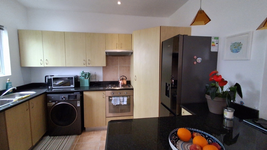 1 Bedroom Property for Sale in Beacon Bay Eastern Cape